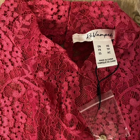 Pink new blouse, beautiful color, lace material 🩷 - Picture 2 of 5